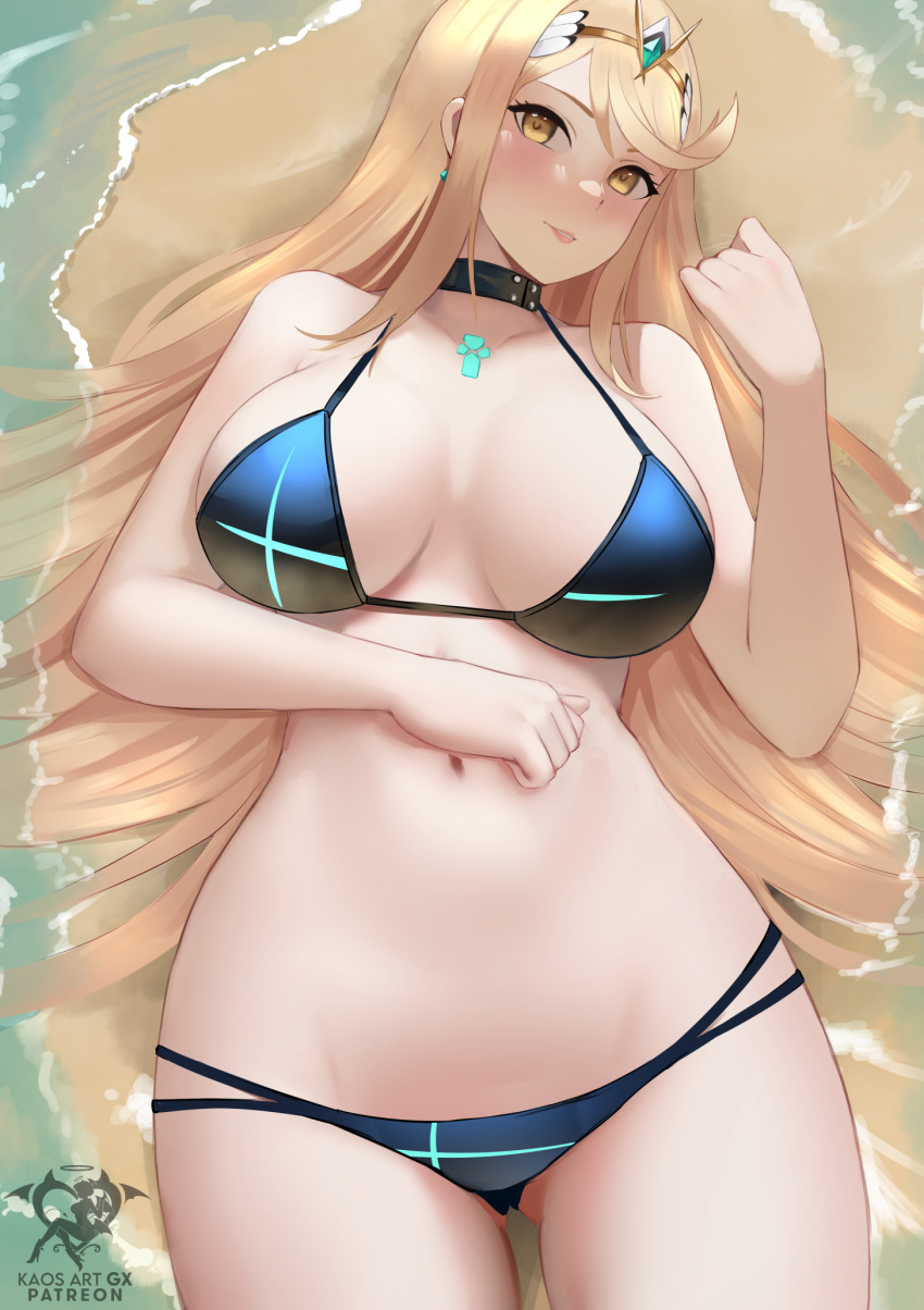 1girl 1girl 1girl verführerisch alternatives_kostüm strand große_brüste bikini blonde_haare spaltung core_crystal weiblich_nur kaos_art mythra nintendo xenoblade_(serie) xenoblade_chronicles_2